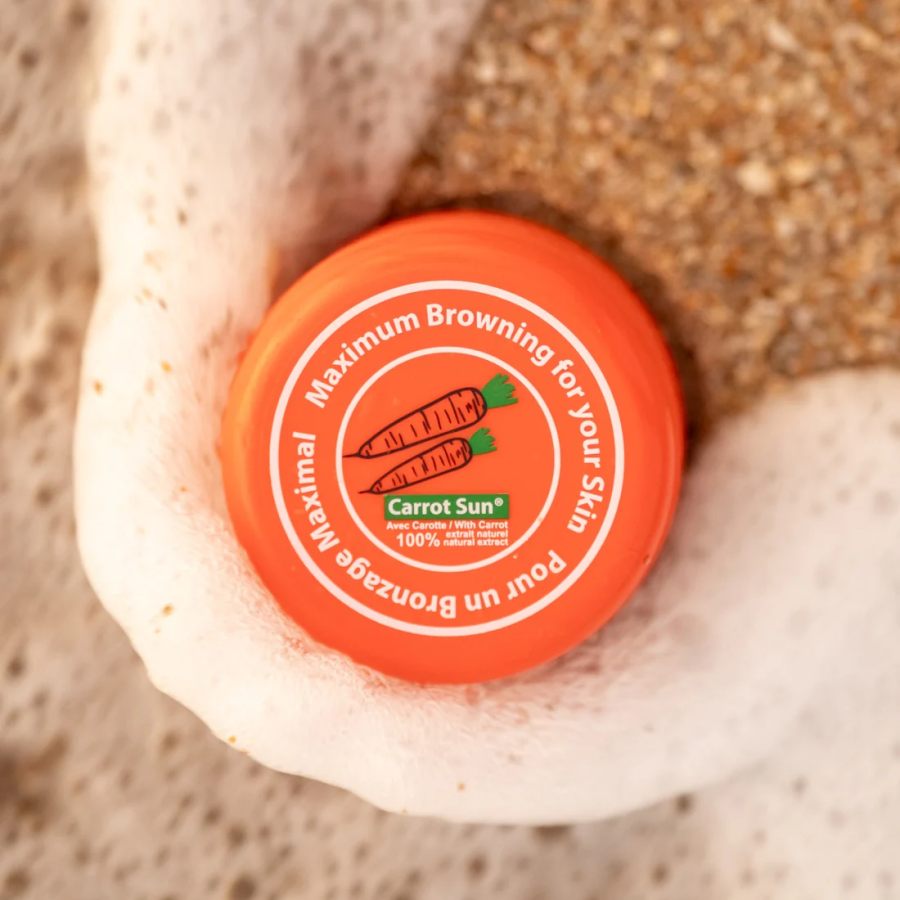 Carrot Sun Cream – 350ml | Classic Natural Tanning with Carrot Oil Carrot Sun Tanning Cream 350ml Jar with carrot beside it