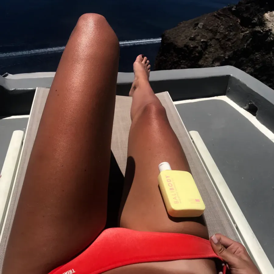 Bali Body Pineapple Tanning Oil SPF15 100ml bottle